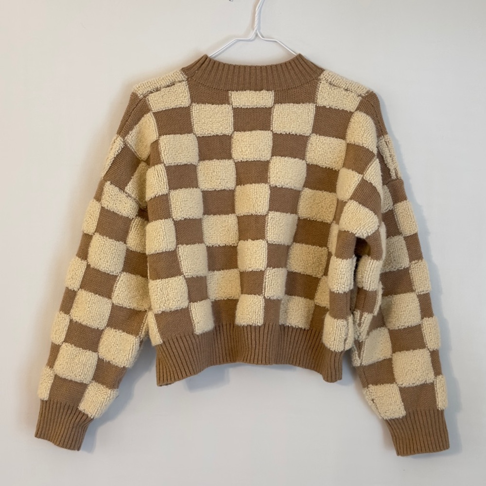 TALULAH Checkered Tan and Cream Sweater Large - Picture 3 of 3